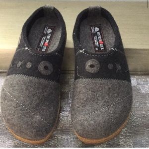 Haflinger wool felt clog slip on 8.5 / 39